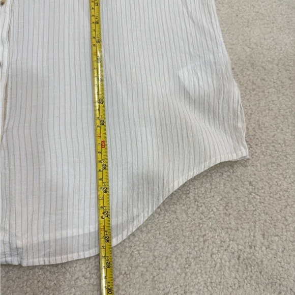 Club Monaco shirt Women button Down lightweight Pockets Cotton Size SP - Picture 9 of 9